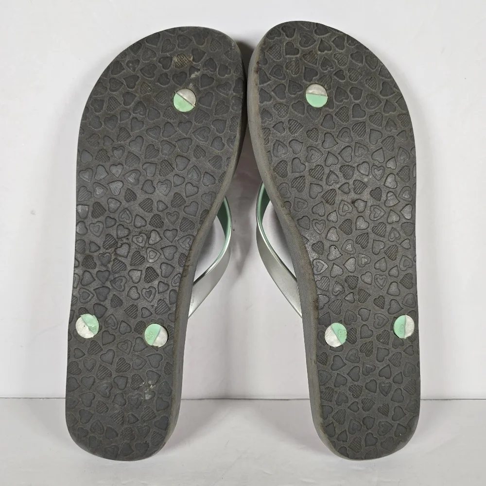 Brighton Colorful Striped Flip Flops With Gems On Top Of Sandals Size 10 Summer